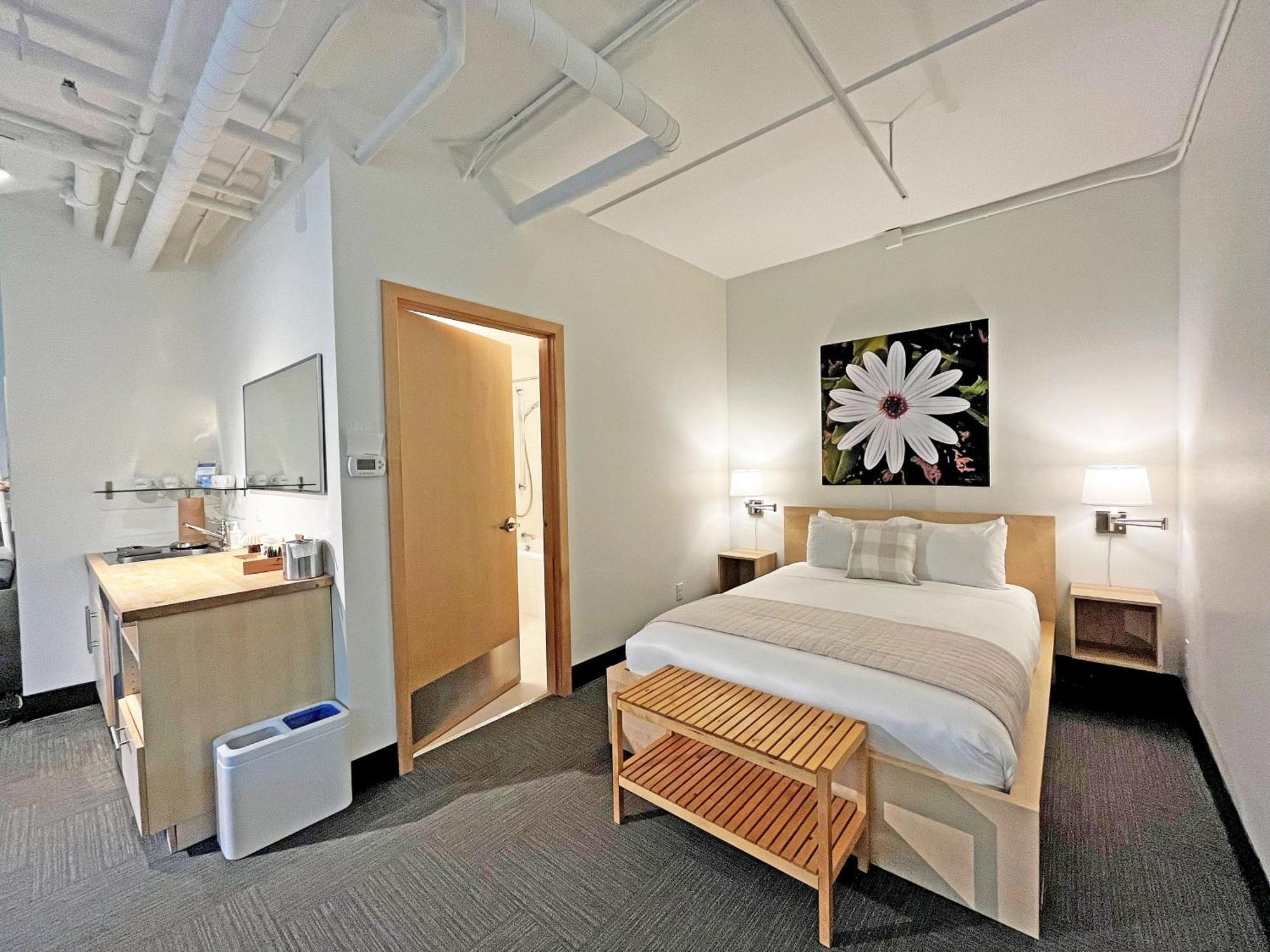Island At 123 West Friday Harbor