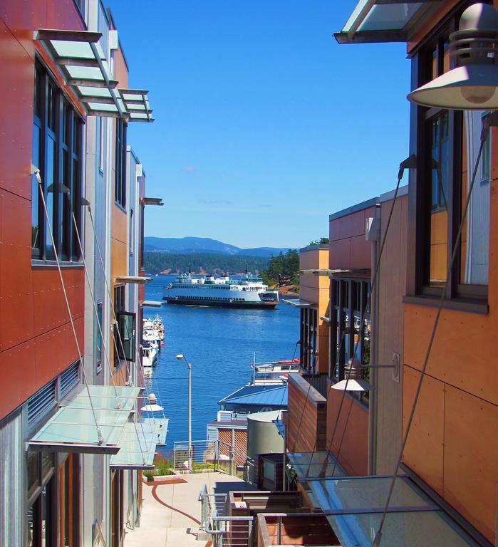 Hotel Island At 123 West
